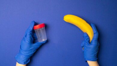 Un donneur de sperme traduit en justice pour avoir contacté des enfants