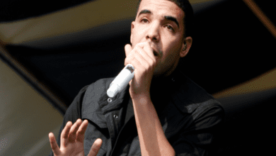 Le rappeur Drake poursuit Universal Music Group