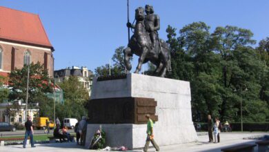 La Pologne célèbre le couronnement de ses premiers rois en 1025