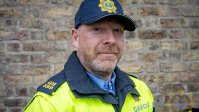 De nouveaux uniformes branchés pour la police irlandaise