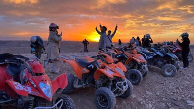 Forfait Désert d'Agafay, Quad, Promenade à Chameau et Dîner Spectacle